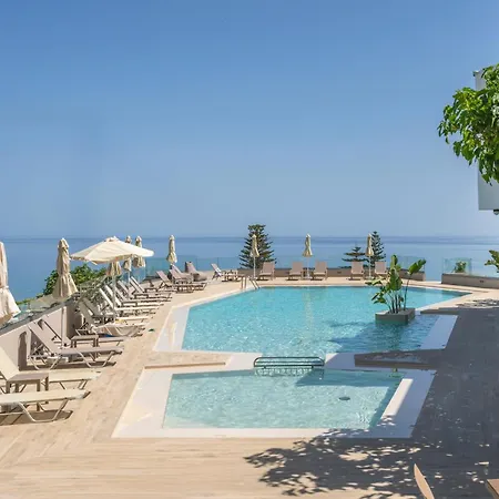 Aparthotel Hermes Sea View 3*