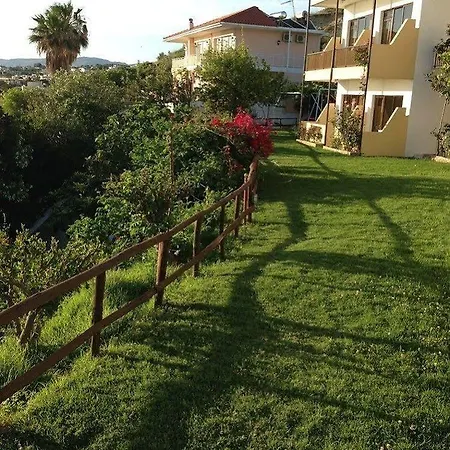 Hermes Sea View Aparthotel 3*