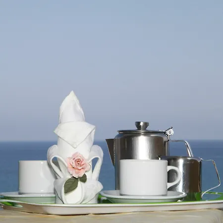 Aparthotel Hermes Sea View