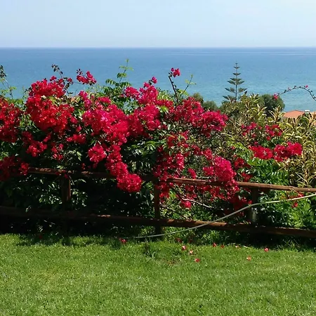 Hermes Sea View Ξενοδοχείο με διαμερίσματα 3*